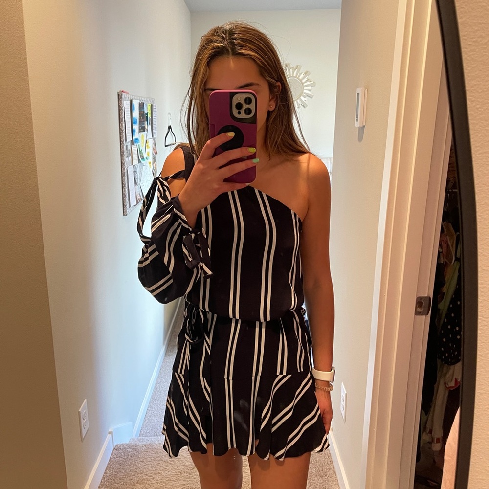 Zara Trafaluc One Shoulder Navy and White Dress